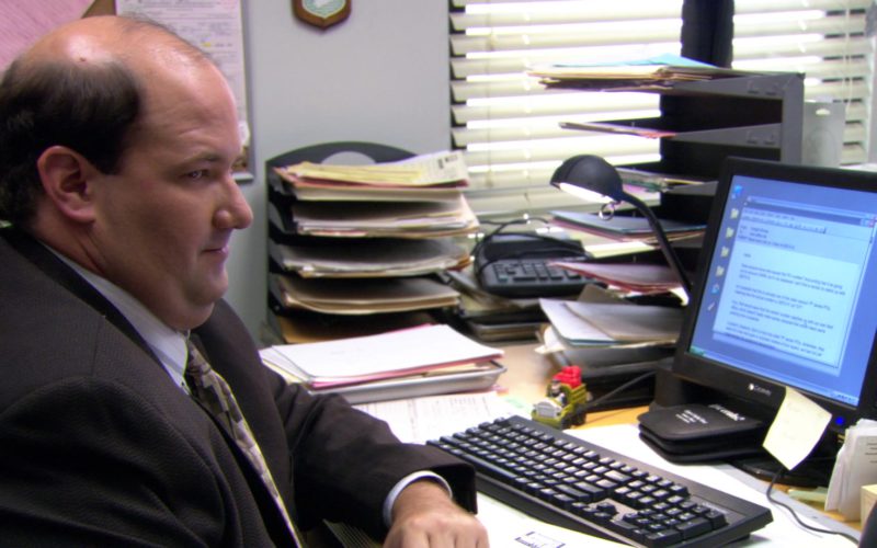Gateway Computer Monitor Used by Brian Baumgartner (Kevin Malone) in The Office – Season 3, Episode 1