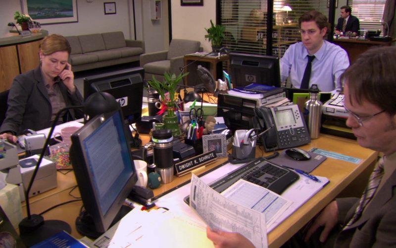HP Monitor & Cisco Phone Used by Rainn Wilson (Dwight Schrute) in The Office