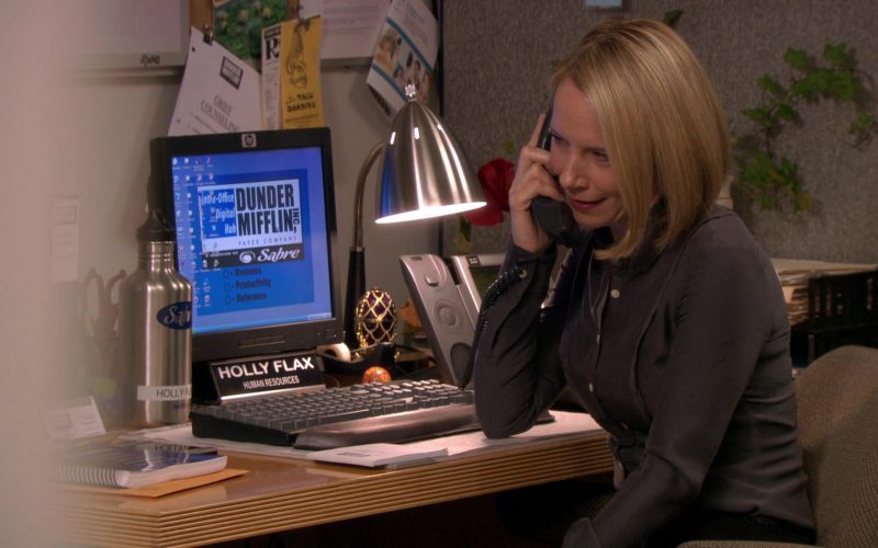 HP Monitor Used by Amy Ryan (Holly Flax) in The Office