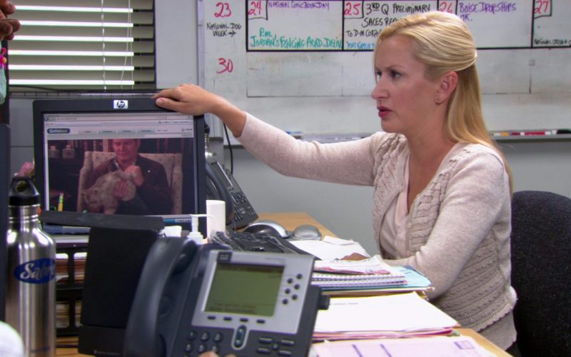 HP Monitor Used by Angela Kinsey (Angela Martin) in The Office (3)