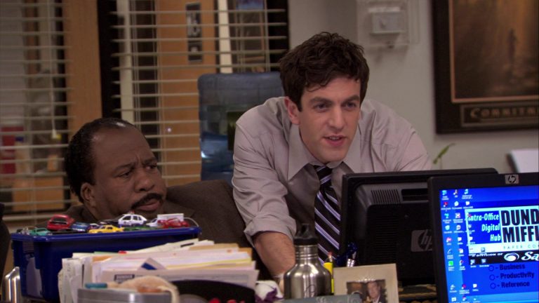 HP Monitor Used By B. J. Novak (Ryan Howard) In The Office – Season 7 ...