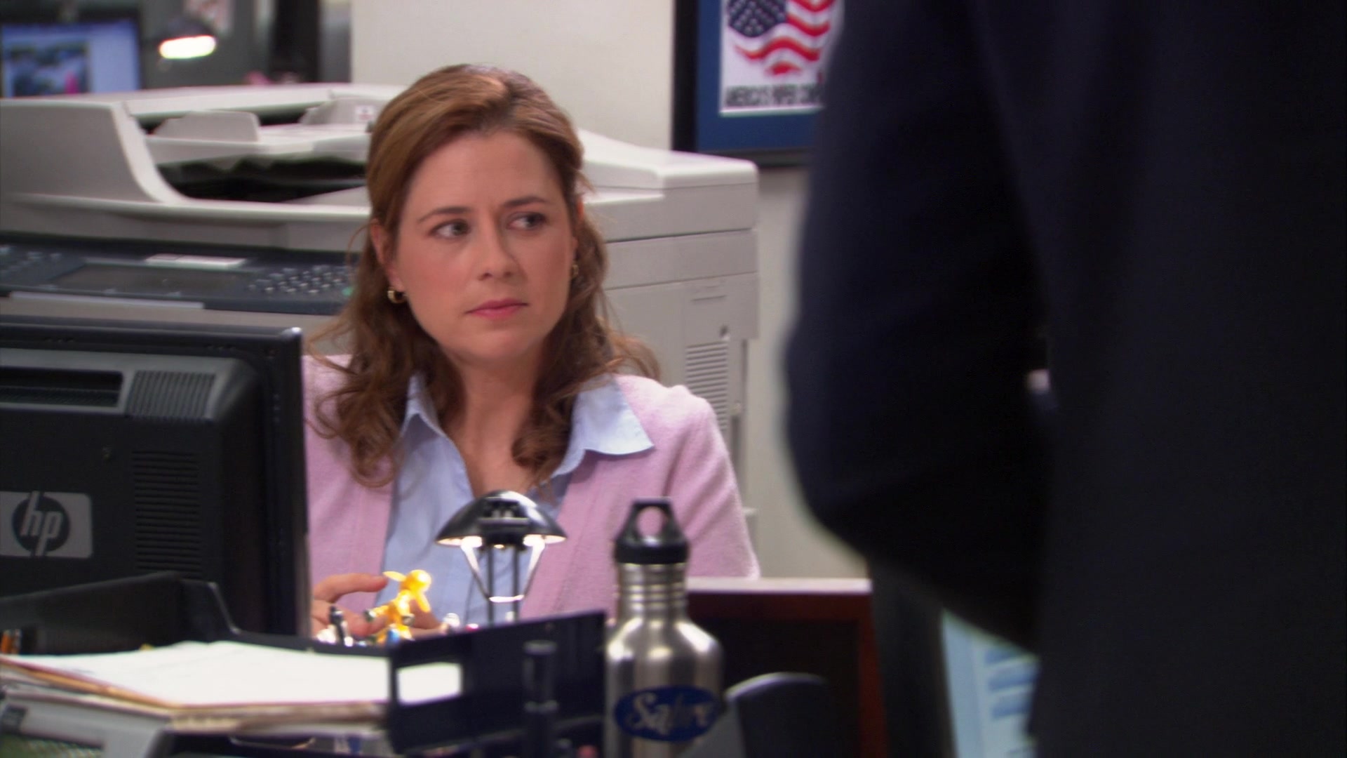HP Monitor Used By Jenna Fischer (Pam Beesly) In The ...