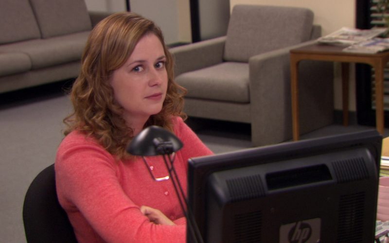HP Monitor Used by Jenna Fischer (Pam Beesly) in The Office (2)