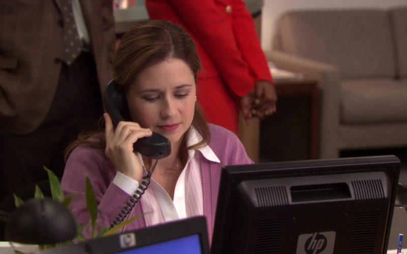 HP Monitor Used by Jenna Fischer (Pam Beesly) in The Office (7)