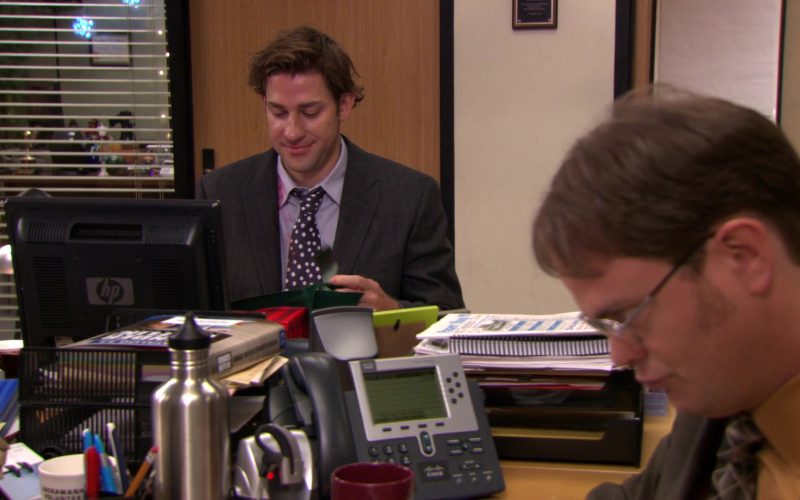 HP Monitor Used by John Krasinski (Jim Halpert) and Cisco Phone Used by Rainn Wilson (Dwight Schrute) (1)