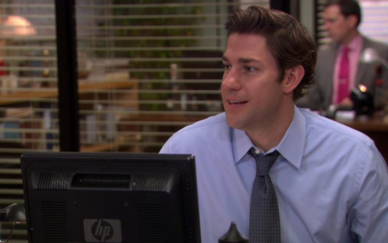 HP Monitor Used by John Krasinski (Jim Halpert) in The Office (1)