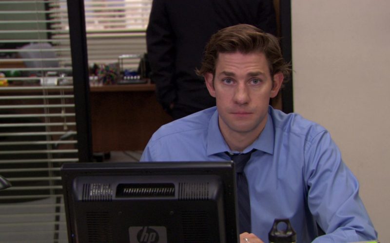 HP Monitor Used by John Krasinski (Jim Halpert) in The Office (8)