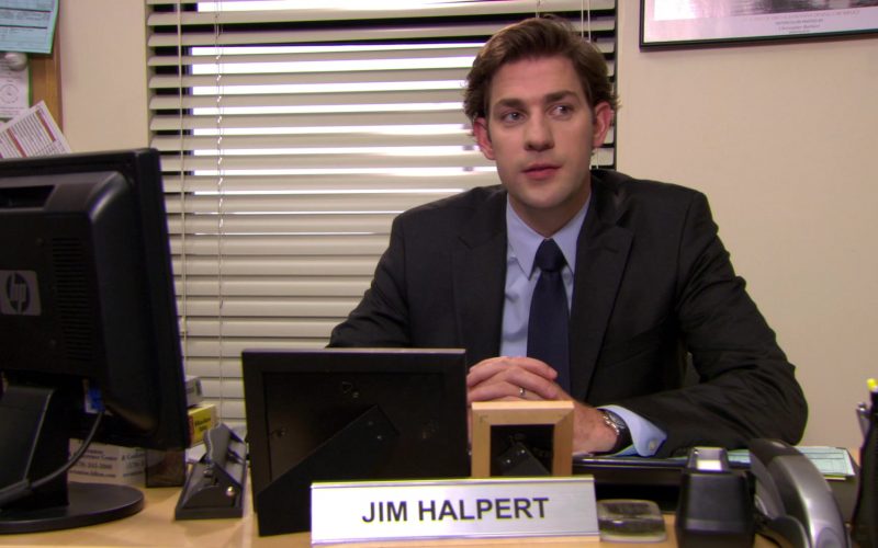 HP Monitor Used by John Krasinski (Jim Halpert) in The Office – Season 6, Episode 8 (1)
