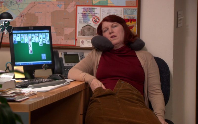 HP Monitor Used by Kate Flannery (Meredith Palmer) in The Office