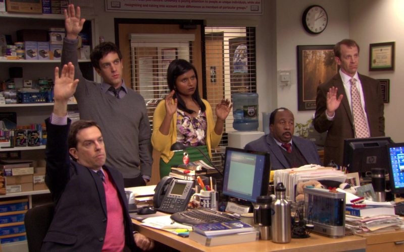 HP Monitor Used by Leslie David Baker (Stanley Hudson) in The Office