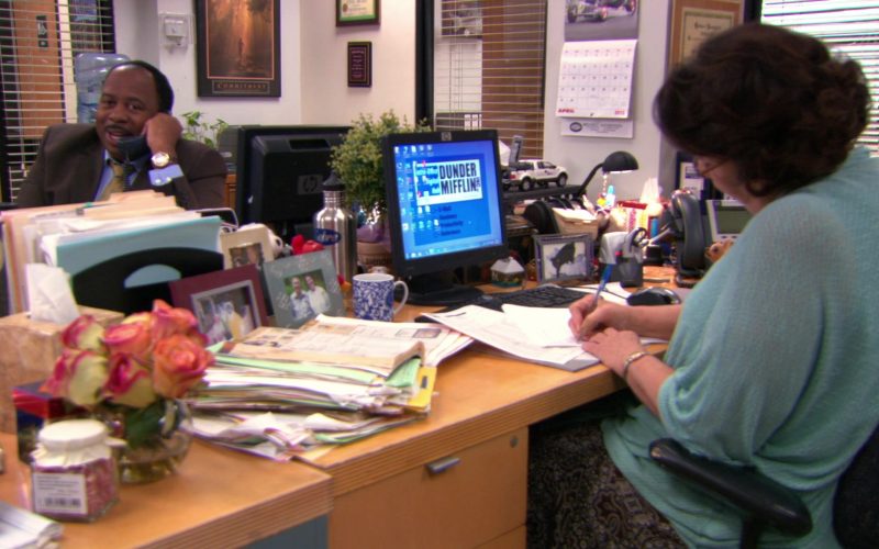 HP Monitor Used by Leslie David Baker (Stanley Hudson) in The Office
