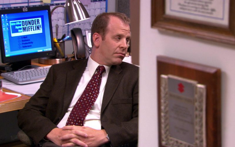 HP Monitor Used by Paul Lieberstein (Toby Flenderson) in The Office – Season 4 (1)