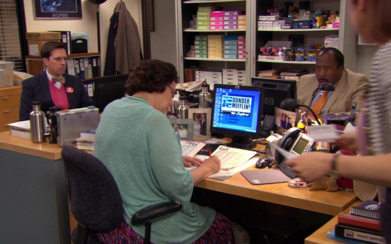 HP Monitor Used by Phyllis Smith (Phyllis Vance) in The Office (1)