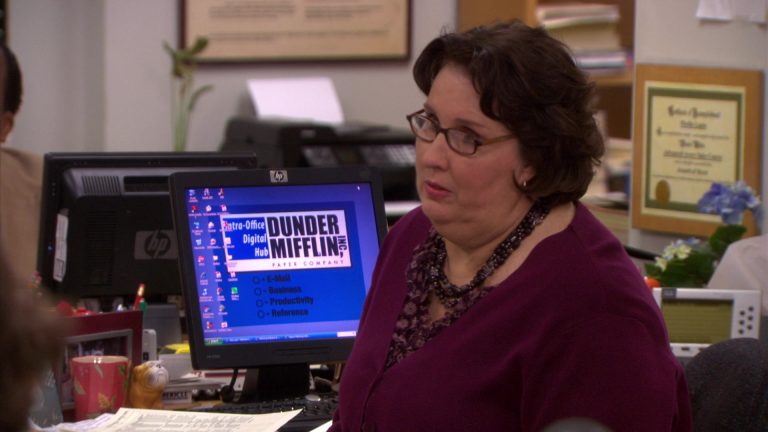 HP Monitor Used By Phyllis Smith (Phyllis Vance) In The Office – Season ...