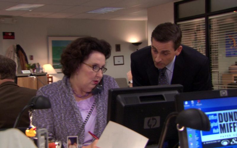 HP Monitor Used by Phyllis Smith (Phyllis Vance) in The Office (2)