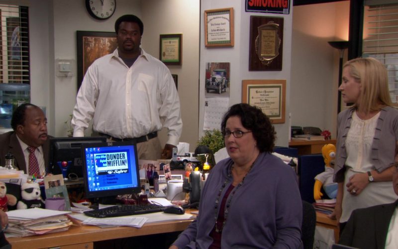 HP Monitor Used by Phyllis Smith (Phyllis Vance) in The Office