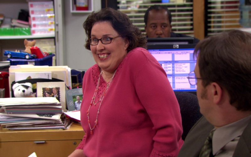 HP Monitor Used by Phyllis Smith (Phyllis Vance) in The Office