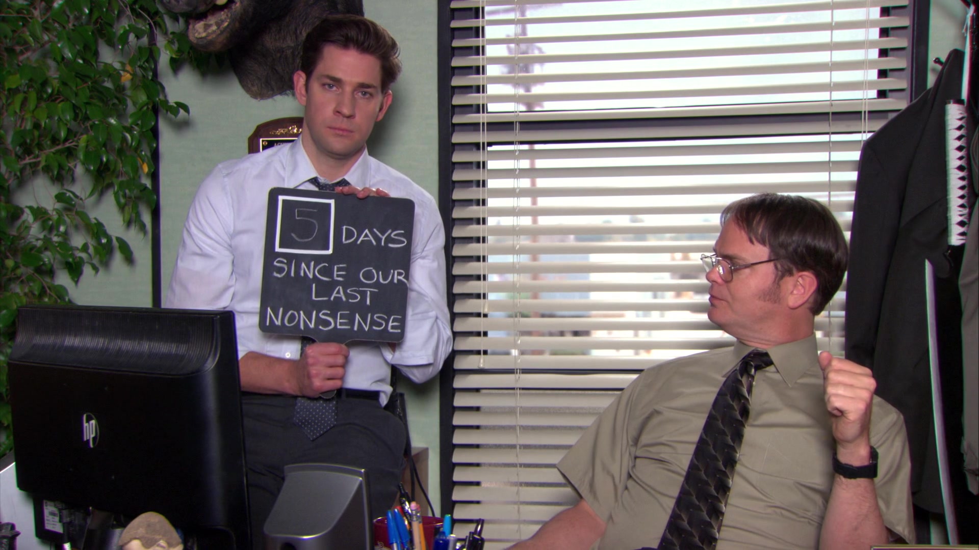 Can you the office please. Дуайт шрут офис. Michael Scott and Dwight Schrute.