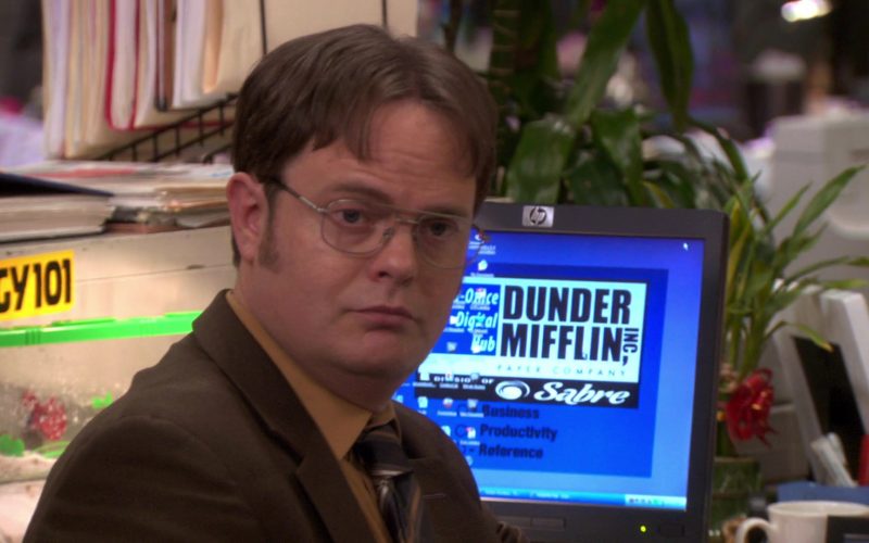 HP Monitor Used by Rainn Wilson (Dwight Schrute) in The Office – Season 7