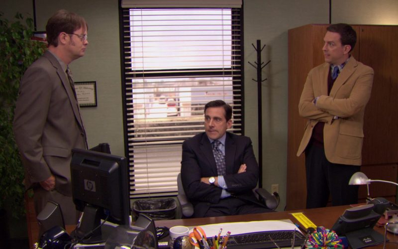 HP Monitor Used by Steve Carell (Michael Scott) in The Office (3)