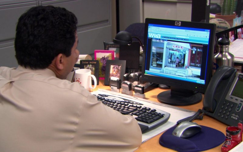 HP Monitor and Cisco Phone Used by Oscar Nunez (Oscar Martinez) in The Office