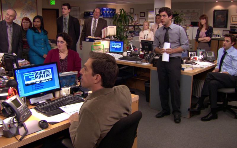 HP Pavilion Monitor & Cisco Phone Used by Ed Helms (Andy Bernard) in The Office (1)