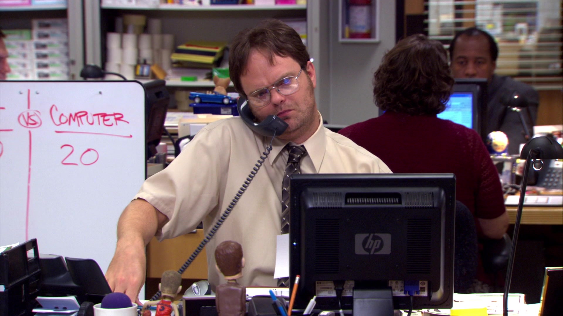 HP Monitor Used by Rainn Wilson (Dwight Schrute) in The Office - Season 4, ...