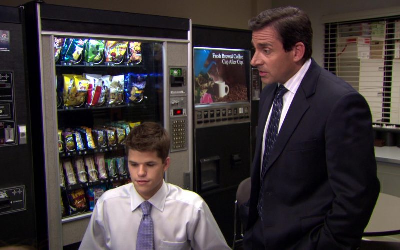 UTZ and Herr's Chips in The Office – Season 6, Episode 1 (1)