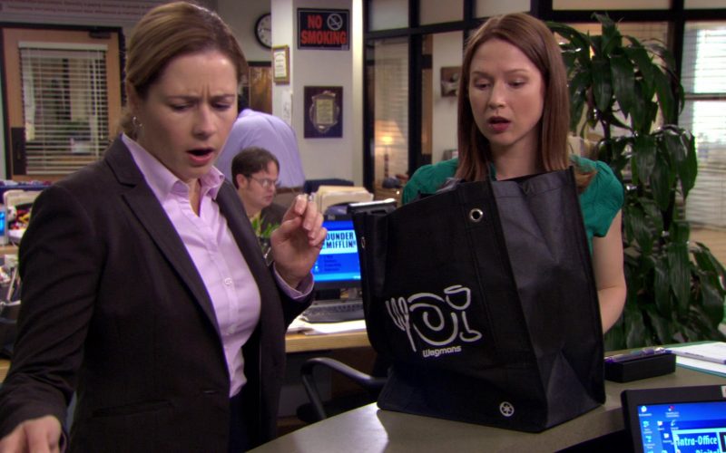 Wegmans Store Bag Used by Jenna Fischer (Pam Beesly) & Ellie Kemper (Erin Hannon) in The Office (1)