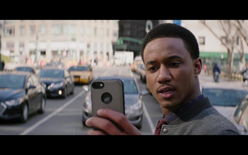 Apple iPhone Smartphone Used by Jessie Usher in Shaft (1)