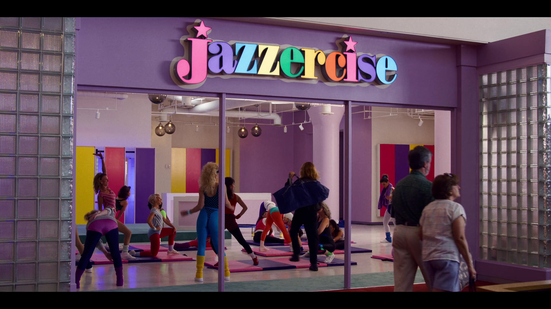 Jazzercise Dance Fitness Company in Stranger Things - Season 3, Episode 3, 1920 x 1080