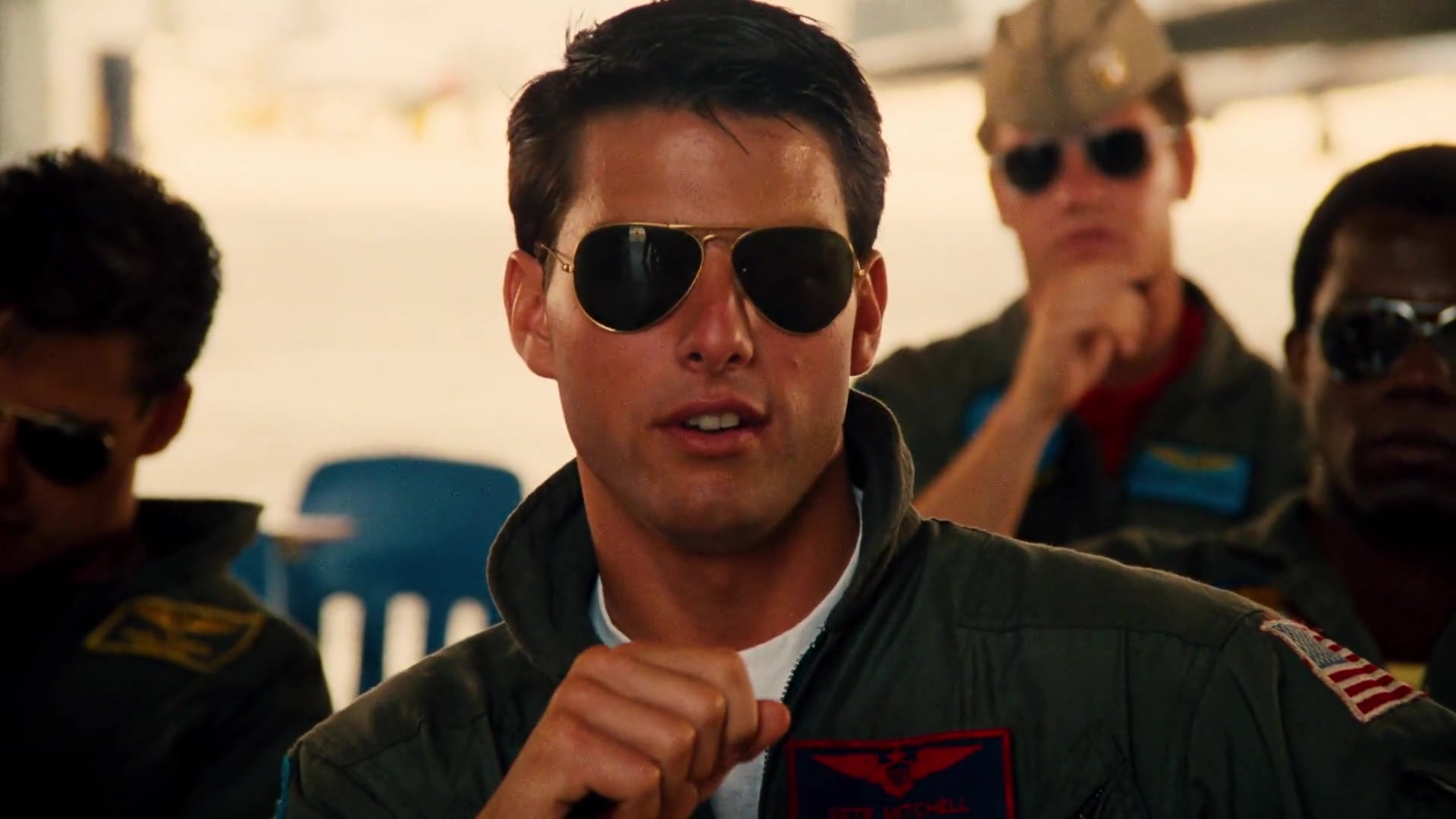 Ray-Ban Aviator 3025 Sunglasses Worn By Tom Cruise As Pete “Maverick”  Mitchell In Top Gun (1986)
