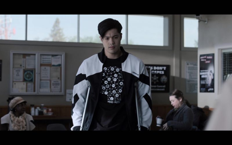 Adidas Black & White Sports Jacket Worn by Ross Butler as Zach in 13 Reasons Why (6)