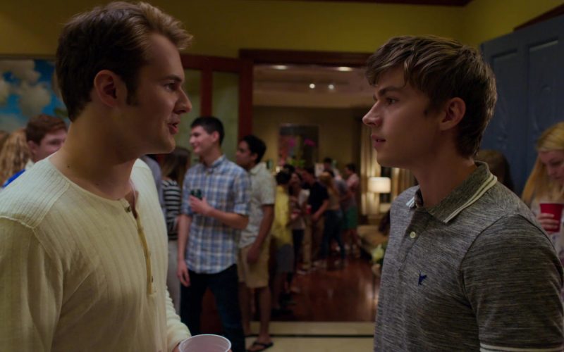 American Eagle Outfitters Gray Polo Shirt Worn by Miles Heizer in 13 Reasons Why (1)