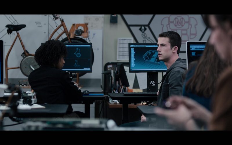 Dell Computer Monitor Used by Dylan Minnette in 13 Reasons Why