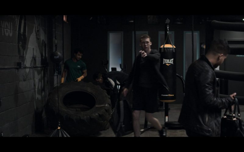Everlast Leather Heavy Bag in 13 Reasons Why (1)