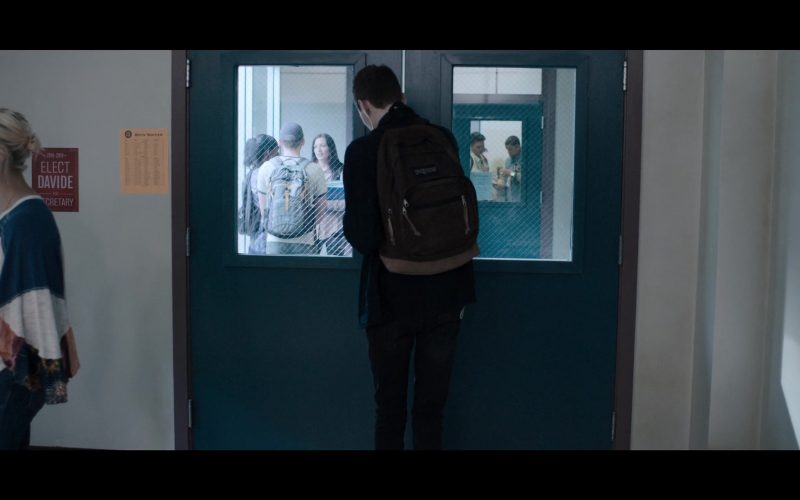 JanSport Backpack in 13 Reasons Why