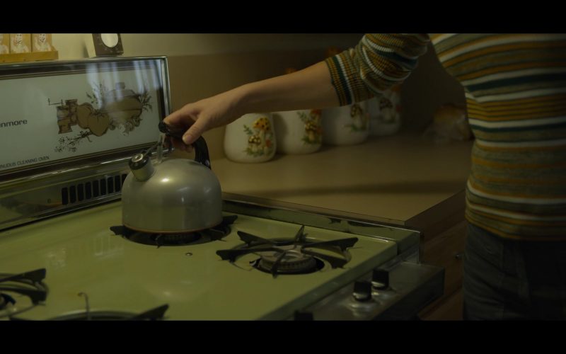 Kenmore Stove & Oven in Mindhunter
