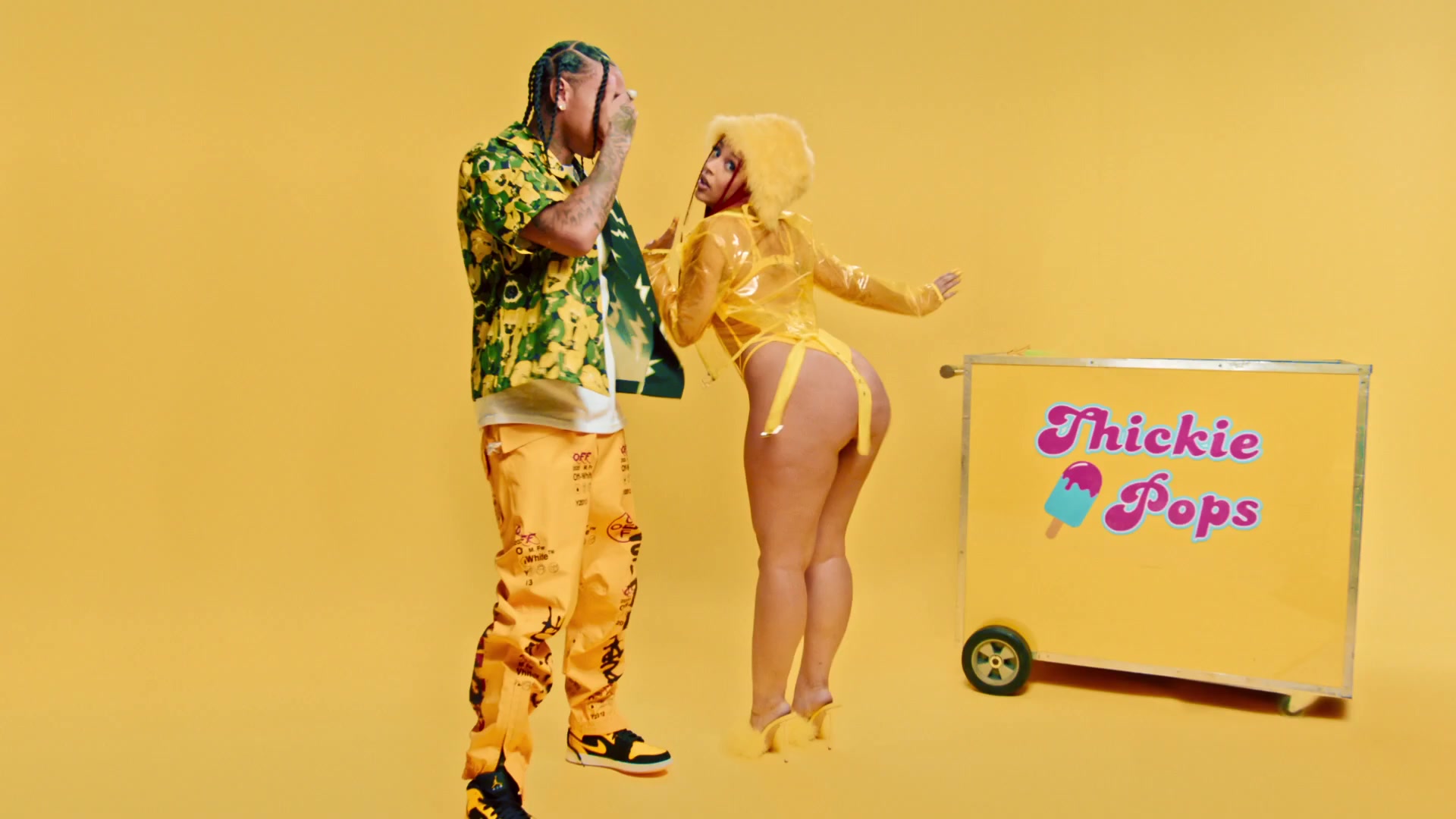 Black and Yellow Sneakers worn by Tyga in Doja Cat, Tyga - Juicy (Official  Video)