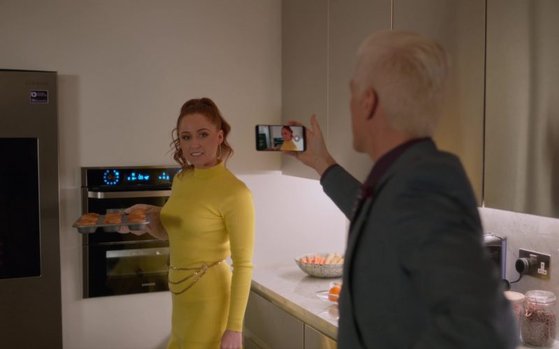 Samsung Oven in Four Weddings and a Funeral
