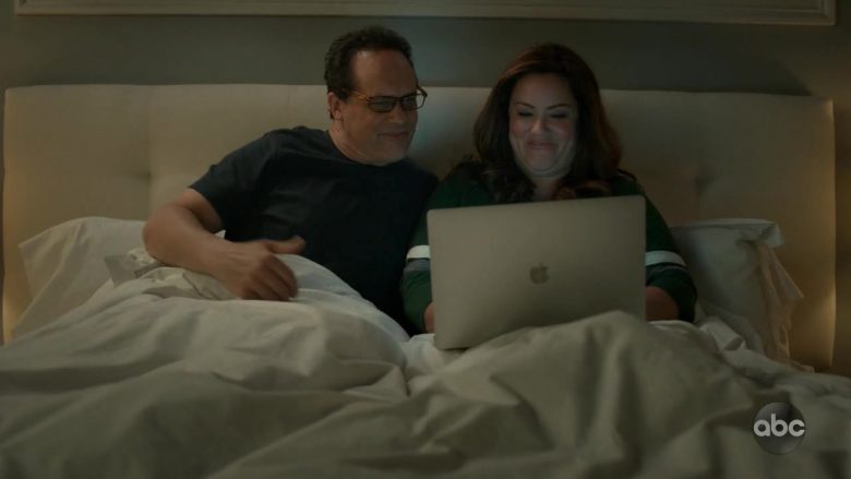 Apple MacBook Used by Diedrich Bader & Katy Mixon in American Housewife (3)