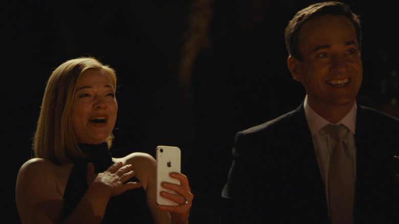 Apple iPhone Smartphone Used by Sarah Snook as Siobhan Roy in Succession (3)