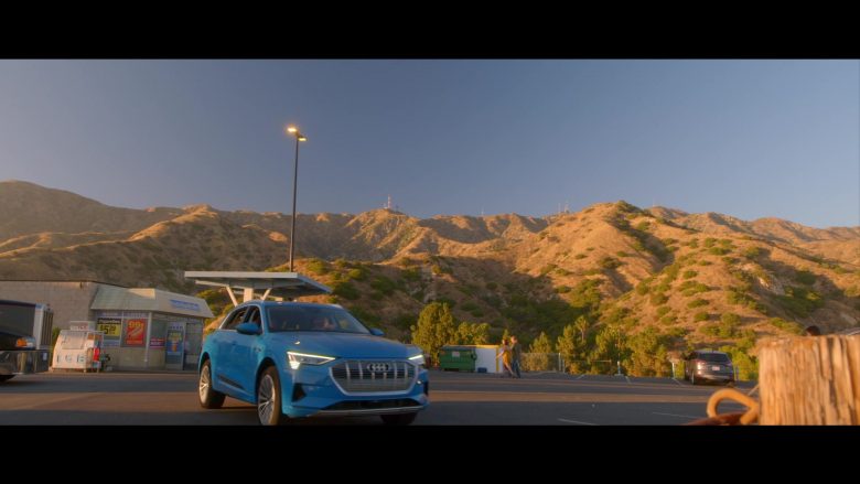 Audi E-tron Blue Car in Why Women Kill (2)