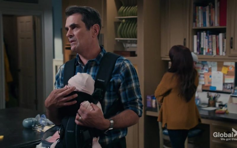 Babybjörn Baby Carrier Used by Ty Burrell as Phil Dunphy in Modern Family - Season 11 Episode 1 "New Kids on the Block" (2019)
