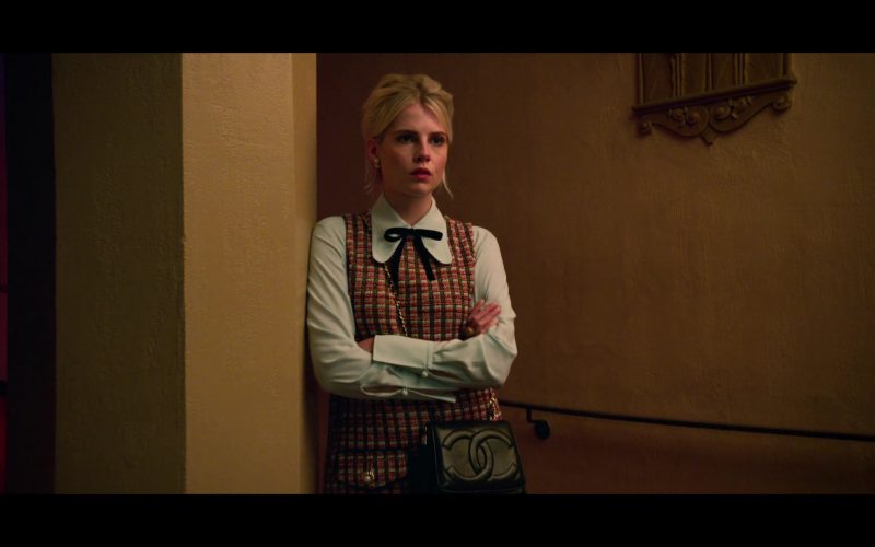 Chanel Handbag Used by Lucy Boynton as Astrid Sloan in The Politician (1)