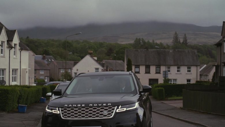 Land Rover Range Rover Velar Black Car in Succession – Season 2 Episode 7 Return (2)
