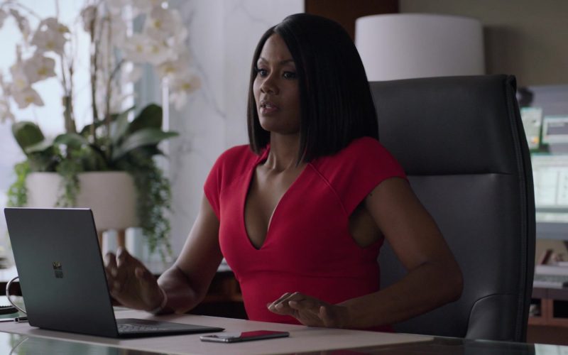 Microsoft Surface Laptops Used by Emayatzy Corinealdi in Ballers (2)