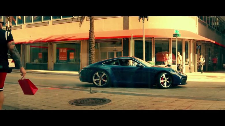 Porsche 911 Carrera 4S Blue Sports Car in Bad Boys for Life 2020 Movie (9)