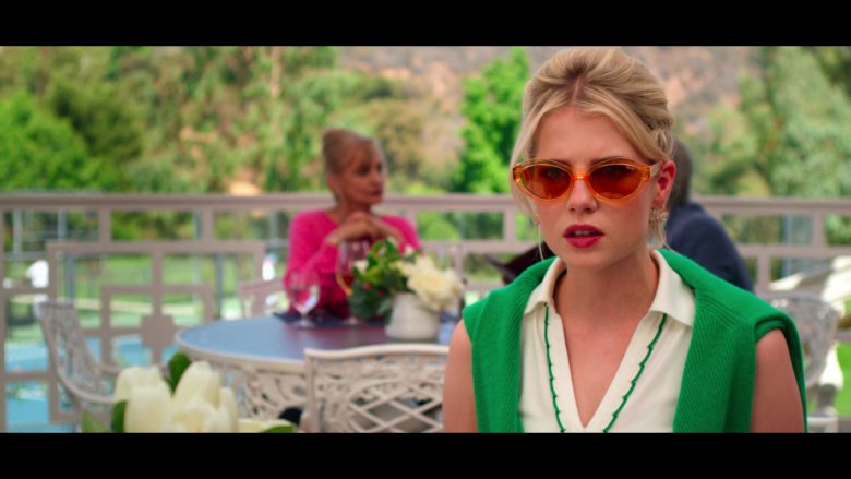 Quay Sunglasses Worn by Lucy Boynton as Astrid Sloan in The Politician (3)