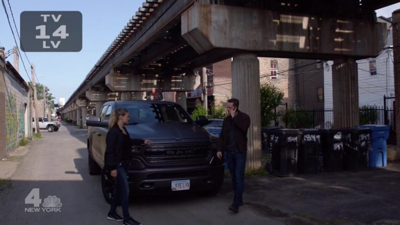 Ram Pickup Truck in Chicago P.D. – Season 7 Episode 1 Doubt (1)